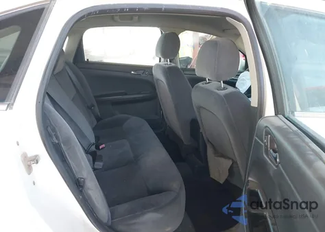 2008 Chevrolet Impala Lt z USA, uszkodzony, nr VIN 2G1WT55K281240636